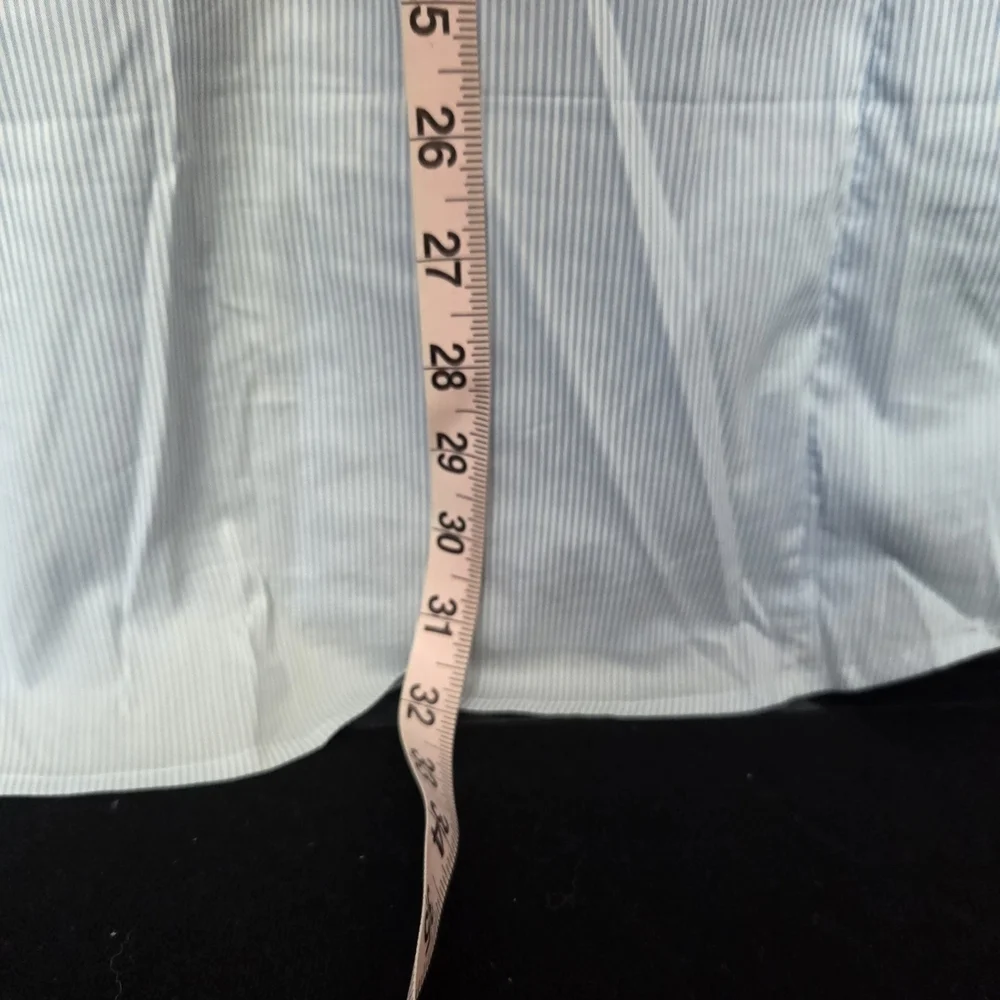 H&M Men's Large Light Blue Pinstripe Button Down Shirt